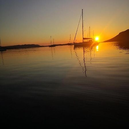 ホテル Stlocavoile 4, Bateau Seuls A Bord ポルトヴェッキオ エクステリア 写真